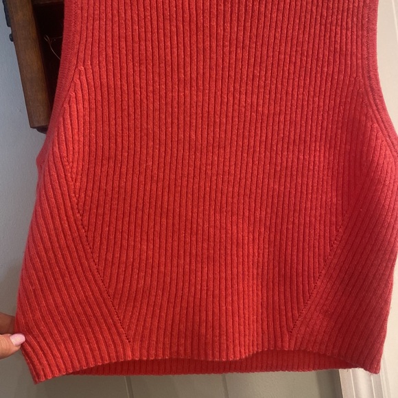 Like New Reformation Benedetta Flamingo Pink Ribbed Cashmere Cropped Tank - Picture 3 of 12